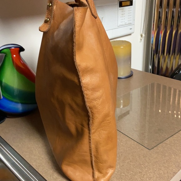 Madewell McCarren Leather Tote - Picture 7 of 16